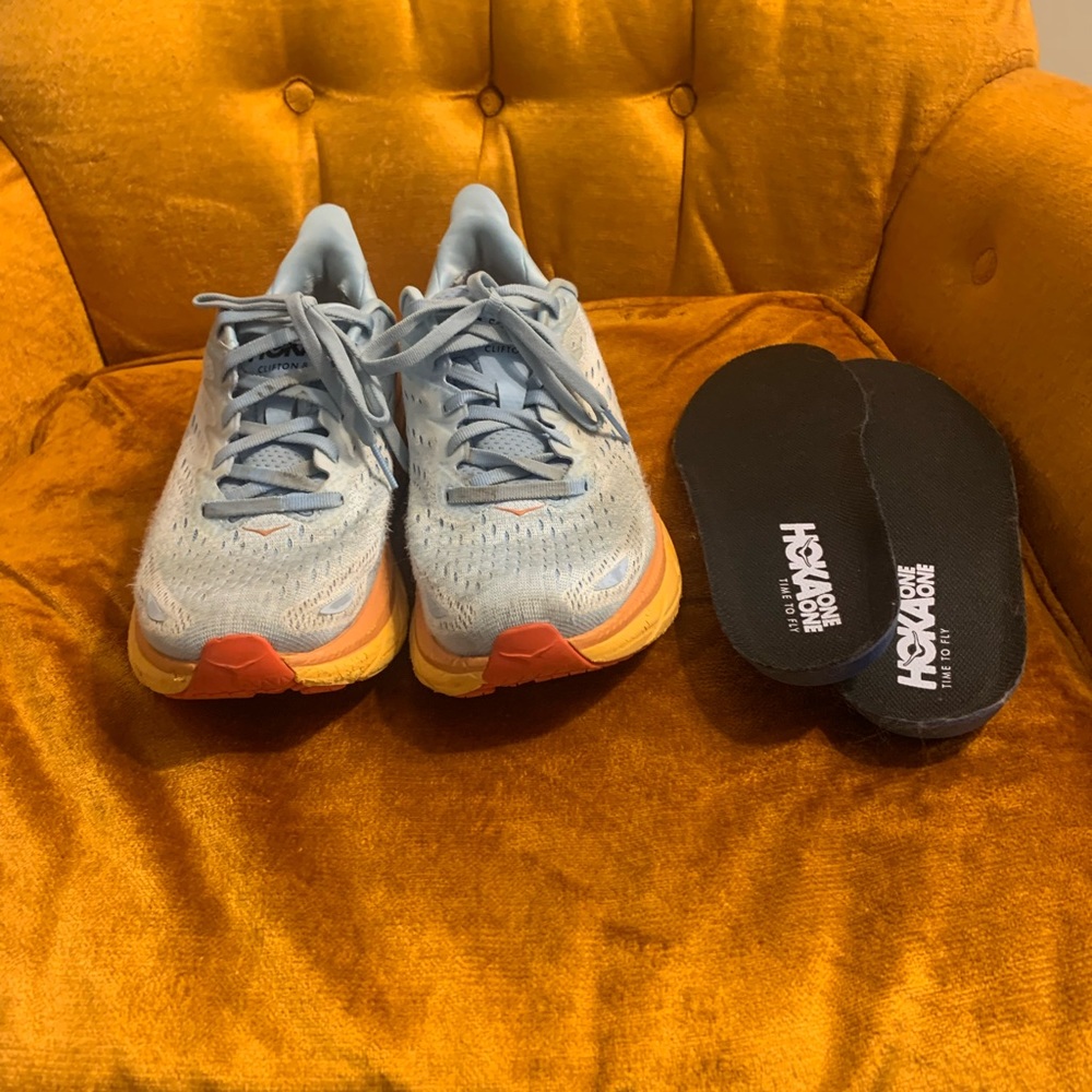 Used Hoka Clifton 8 size 8 with BRAND NEW soles